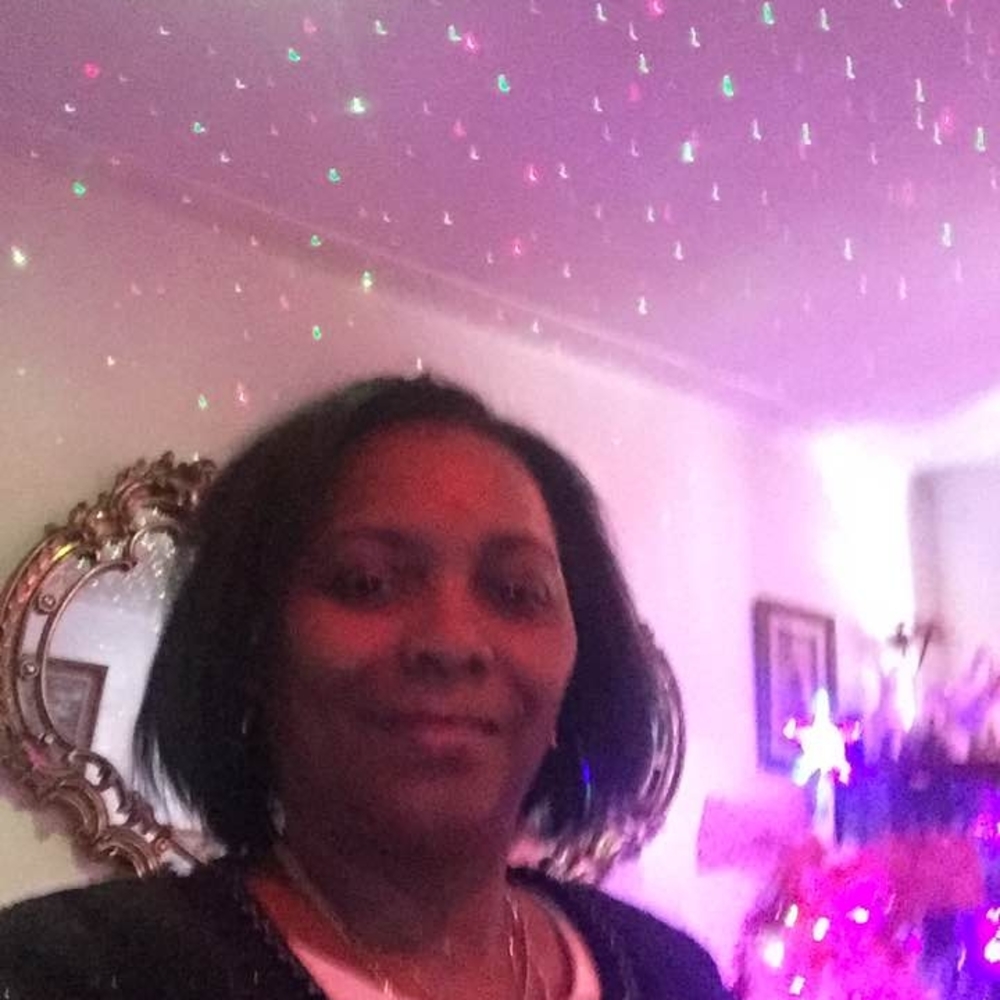 Meet your Posher, Deborah